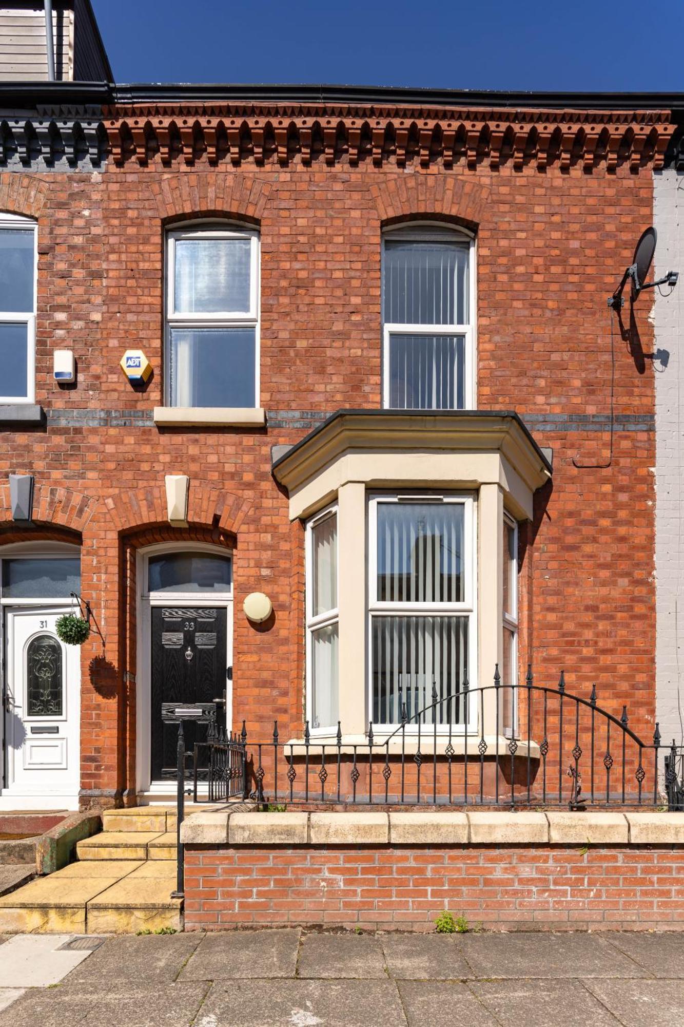 Air Host & Stay - Rockfield House - Sleeps 8 Liverpool Buitenkant foto
