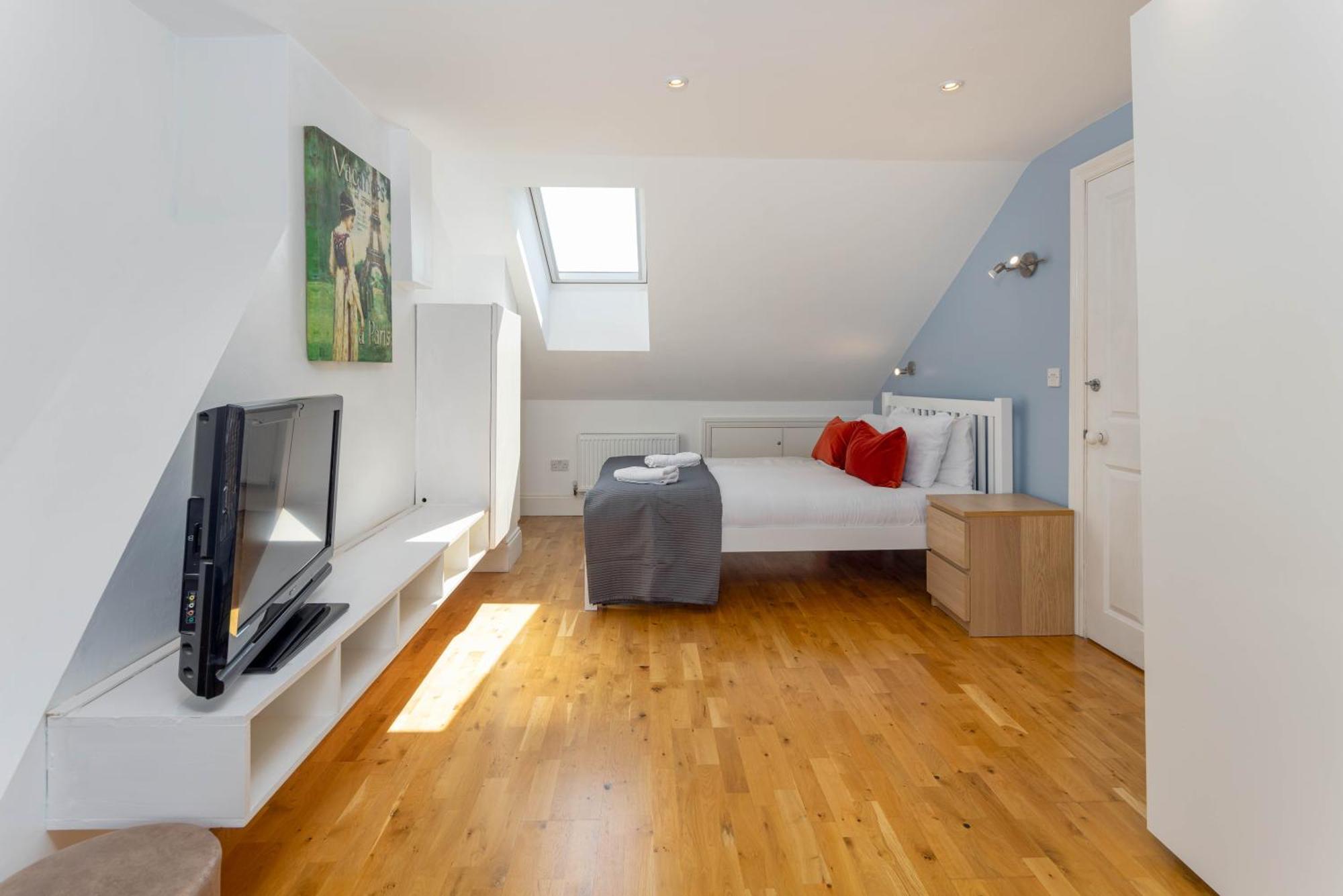 Air Host & Stay - Rockfield House - Sleeps 8 Liverpool Buitenkant foto